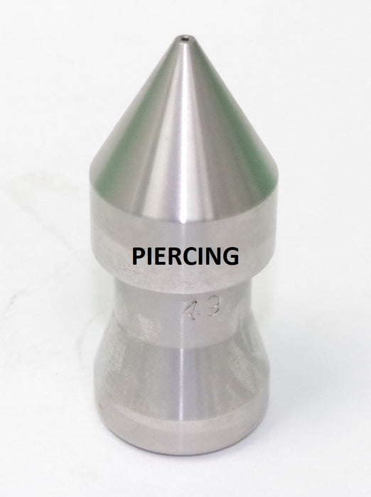 Piercing nozzle 